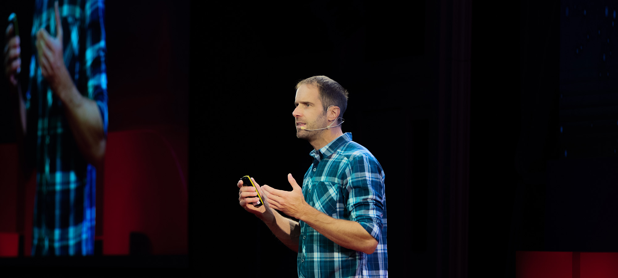 Fredrik Sträng föreläser på TEDx i Limassol